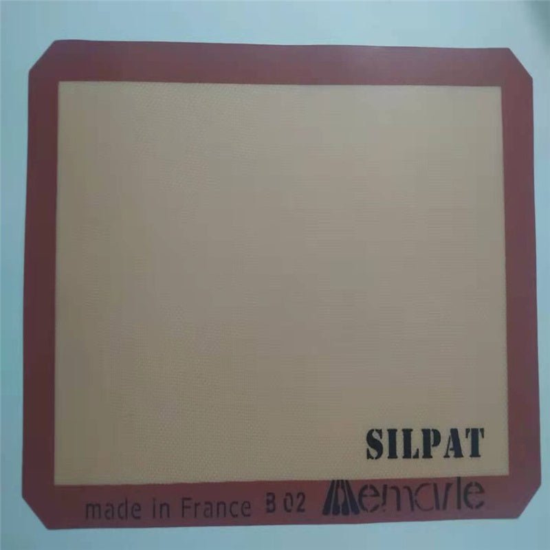Tapis de cuisson anti - adhésif en silcine alimentaire. - cuizinezen