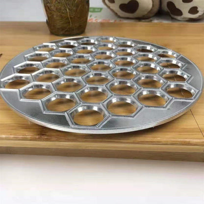 Moule à raviolis. - cuizinezen