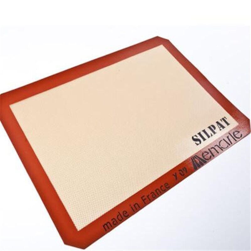 Tapis de cuisson anti - adhésif en silcine alimentaire. - cuizinezen