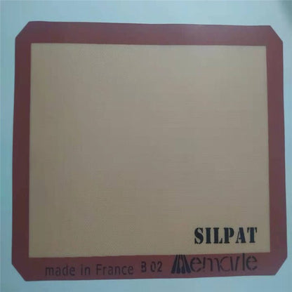 Tapis de cuisson anti - adhésif en silcine alimentaire. - cuizinezen